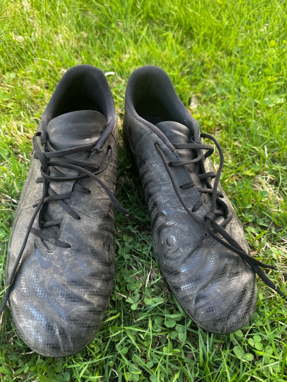 Nike Phantom Black Men's Athletic Cleats